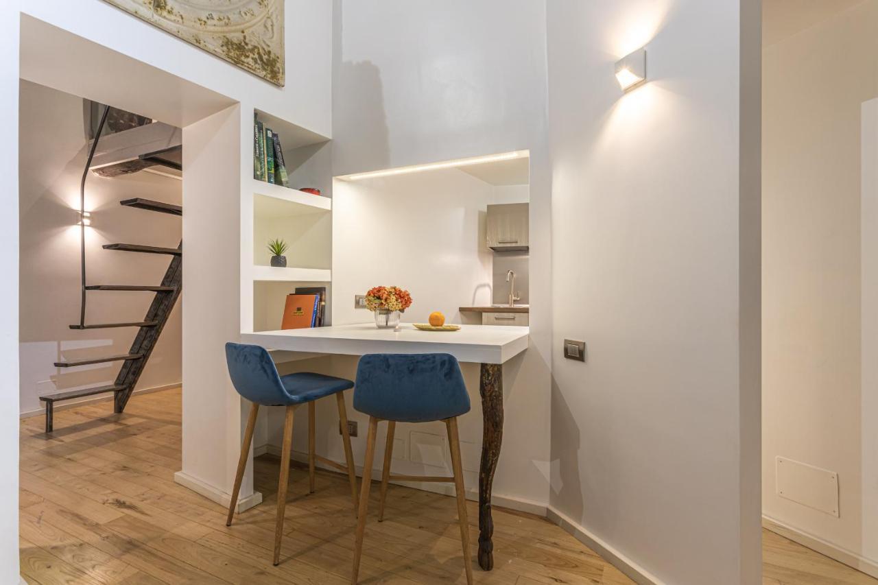 Lucrezia Apartment - Close To Piazza Navona Rome Buitenkant foto